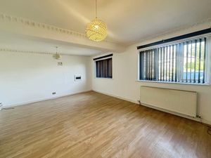 2nd Reception Room- click for photo gallery